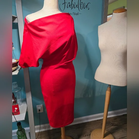 Alexia Admor Draped One Shoulder Red Dress - Picture 3 of 8